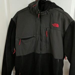 The North Face- Fleece Jacket